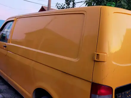 Volkswagen Transporter 2006 года за 3 700 000 тг. в Караганда – фото 10