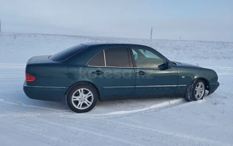 Mercedes-Benz E 230 1996 годаүшін2 900 000 тг. в Караганда