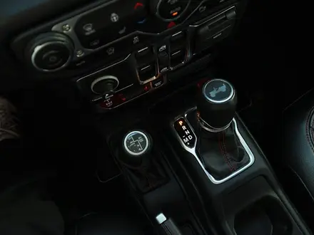 Jeep Wrangler 2022 года за 31 200 000 тг. в Алматы – фото 25