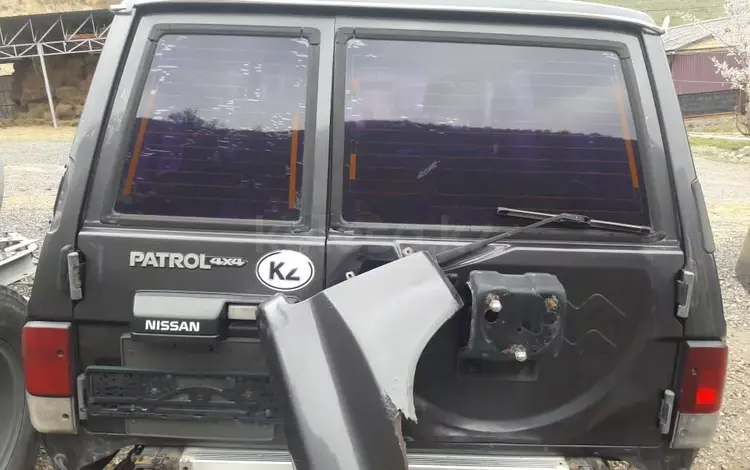 Nissan Patrol 1990 годаүшін300 000 тг. в Алматы