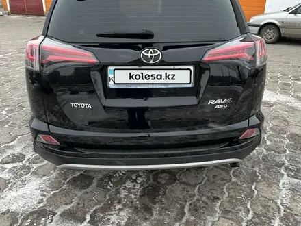 Toyota RAV4 2019 года за 13 100 000 тг. в Караганда – фото 4