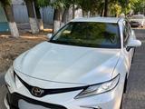 Toyota Camry 2021 годаүшін19 100 000 тг. в Шымкент