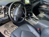 Toyota Camry 2021 года за 19 100 000 тг. в Шымкент – фото 5