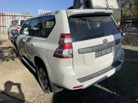 Toyota Land Cruiser Prado 2017 года за 17 000 000 тг. в Алматы – фото 2