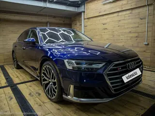 Audi A8, 2019