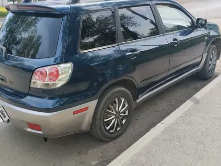 Mitsubishi Outlander 2004 года за 4 500 000 тг. в Тараз – фото 2