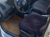 Volkswagen Polo 2004 года за 1 900 000 тг. в Атырау – фото 5