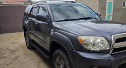 Toyota 4Runner 2007 годаүшін11 300 000 тг. в Жанаозен – фото 2