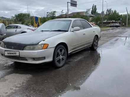 Toyota Mark II 1995 года за 1 800 000 тг. в Астана – фото 3