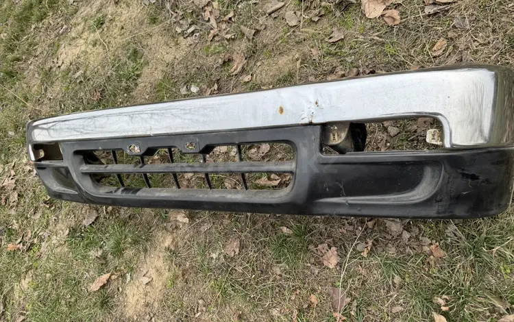 Бампер передний за 60 000 тг. в Алматы
