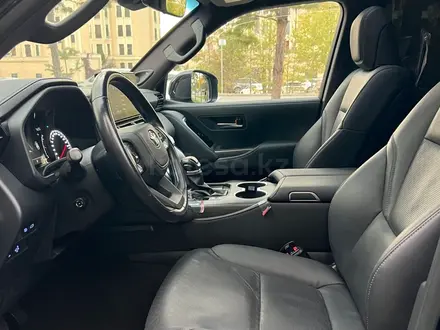 Toyota Land Cruiser 2023 года за 51 500 000 тг. в Алматы – фото 17