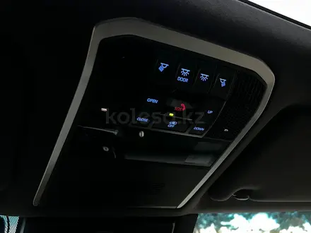 Toyota Land Cruiser 2023 года за 51 500 000 тг. в Алматы – фото 23