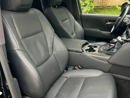 Toyota Land Cruiser 2023 года за 51 500 000 тг. в Алматы – фото 8