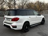 Mercedes-Benz GL 400 2015 года за 21 700 000 тг. в Алматы – фото 4