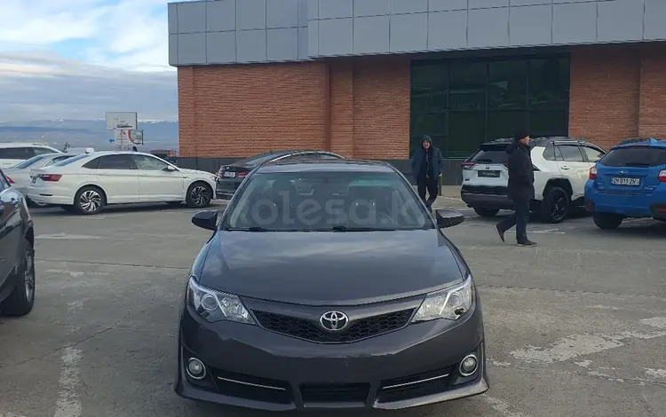 Toyota Camry 2014 годаfor9 700 000 тг. в Шымкент