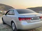 Hyundai Sonata 2007 годаүшін2 500 000 тг. в Кентау – фото 2