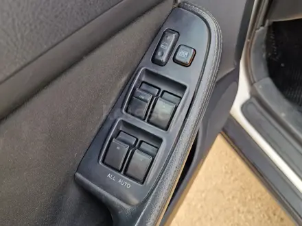 Toyota Avensis 2006 года за 4 000 000 тг. в Астана – фото 11