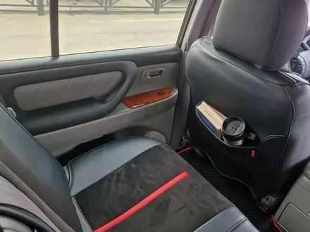 Toyota Land Cruiser 2006 года за 14 000 000 тг. в Алматы – фото 16