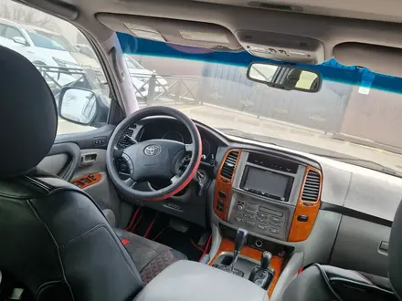 Toyota Land Cruiser 2006 года за 14 000 000 тг. в Алматы – фото 18