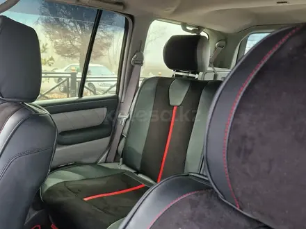 Toyota Land Cruiser 2006 года за 14 000 000 тг. в Алматы – фото 32