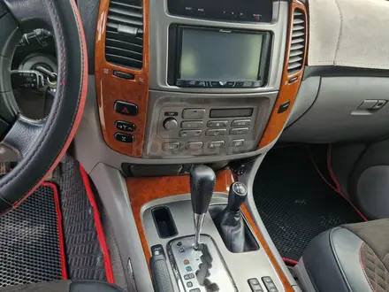 Toyota Land Cruiser 2006 года за 14 000 000 тг. в Алматы – фото 33