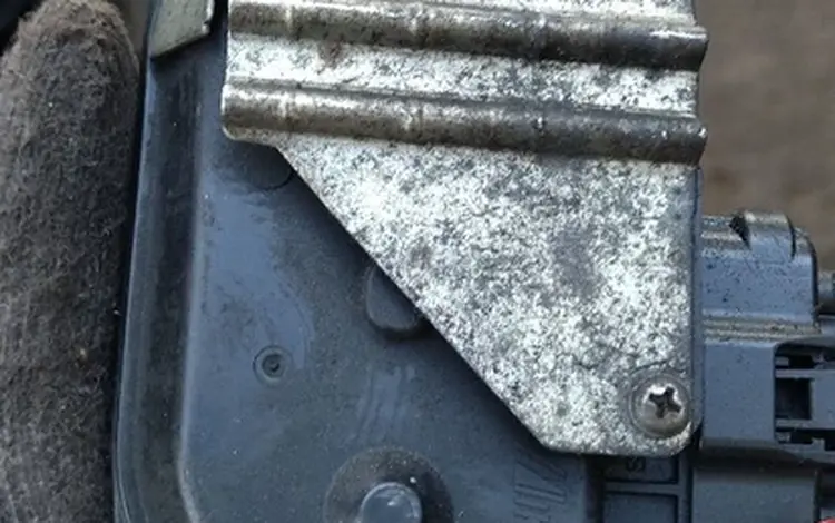Привозная дросельная заслонка на MITSUBISHI за 2 000 тг. в Алматы