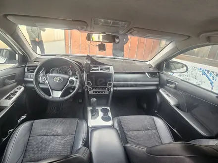 Toyota Camry 2014 года за 6 500 000 тг. в Актау – фото 12