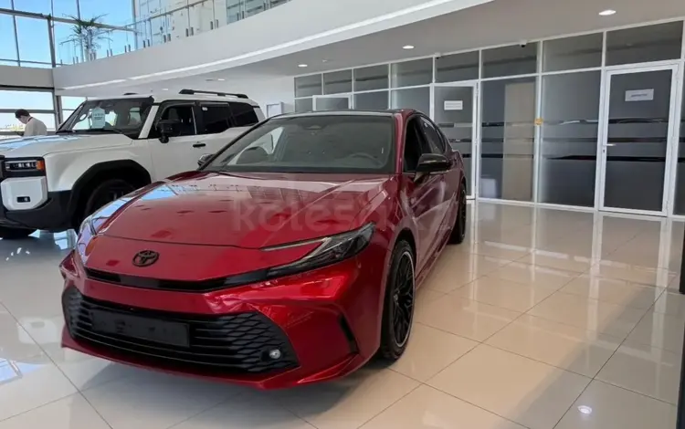 Toyota Camry 2025 года за 17 690 000 тг. в Астана