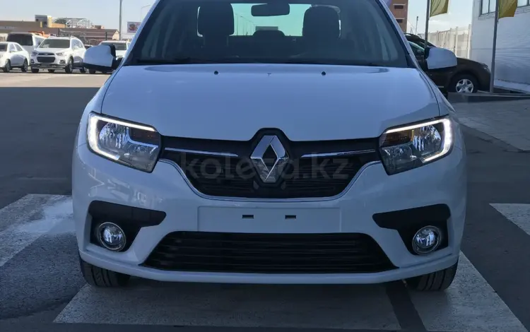 Renault Logan Life MT 2022 года за 7 913 000 тг. в Караганда