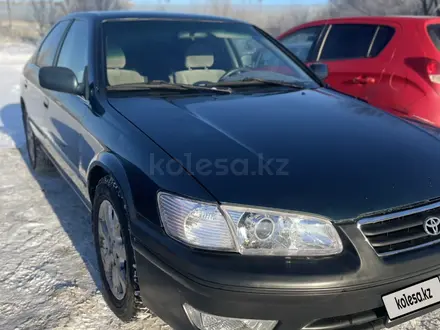 Toyota Camry 1998 года за 3 750 000 тг. в Астана – фото 5