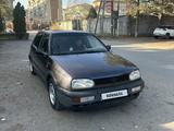 Volkswagen Golf 1993 года за 1 600 000 тг. в Алматы