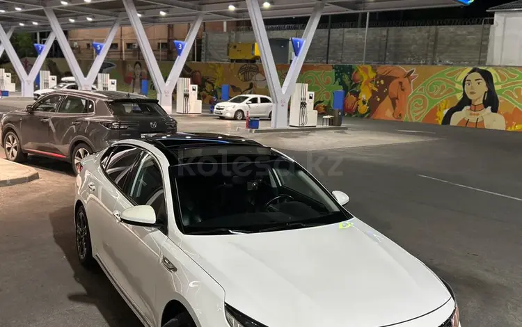 Kia K5 2015 года за 8 000 000 тг. в Шымкент