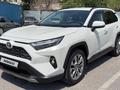 Toyota RAV4 2023 года за 17 500 000 тг. в Алматы