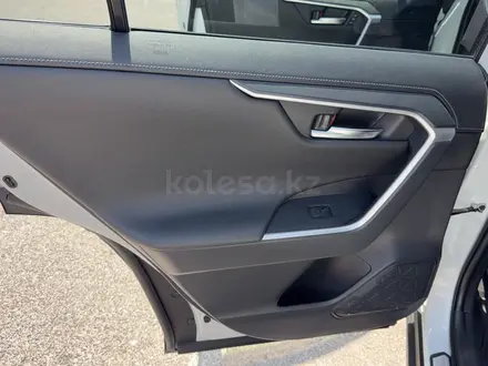 Toyota RAV4 2023 года за 17 500 000 тг. в Алматы – фото 8