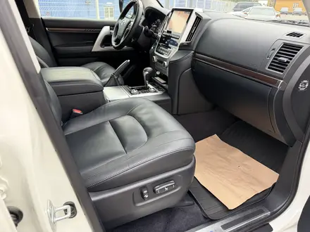 Toyota Land Cruiser 2016 года за 28 000 000 тг. в Алматы – фото 18