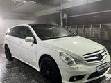 Mercedes-Benz R 350 2006 годаүшін4 900 000 тг. в Астана