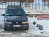 Volkswagen Passat 1994 годаүшін2 200 000 тг. в Семей