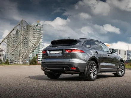 Jaguar F-Pace 2017 года за 22 400 000 тг. в Алматы – фото 14