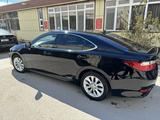 Lexus ES 300h 2013 года за 7 000 000 тг. в Актау – фото 3