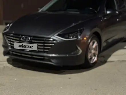 Hyundai Sonata 2021 года за 9 500 000 тг. в Атырау – фото 5