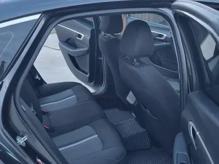 Hyundai Sonata 2021 года за 9 500 000 тг. в Атырау – фото 6