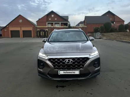 Hyundai Santa Fe 2019 года за 15 000 000 тг. в Усть-Каменогорск – фото 9