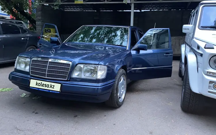 Mercedes-Benz E 280 1995 года за 3 000 000 тг. в Усть-Каменогорск