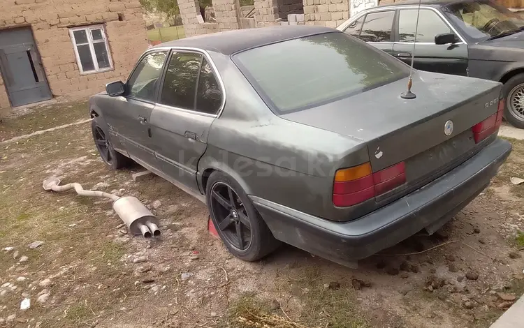 BMW 525 1988 года за 700 000 тг. в Ленгер