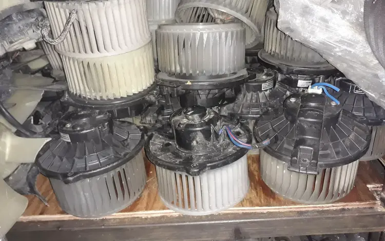 Мотор печки вентилятор на камри 35 за 250 тг. в Алматы