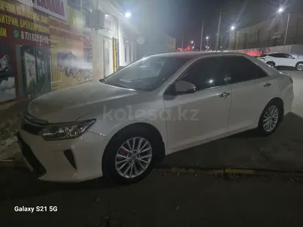 Toyota Camry 2015 года за 11 500 000 тг. в Актау – фото 4
