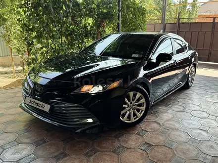 Toyota Camry 2018 года за 12 600 000 тг. в Кызылорда – фото 3