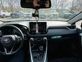 Toyota RAV4 2021 года за 15 258 888 тг. в Астана – фото 10