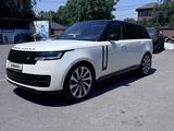 Land Rover Range Rover 2023 годаүшін96 000 000 тг. в Алматы