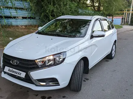 ВАЗ (Lada) Vesta SW 2022 года за 6 800 000 тг. в Алматы – фото 3